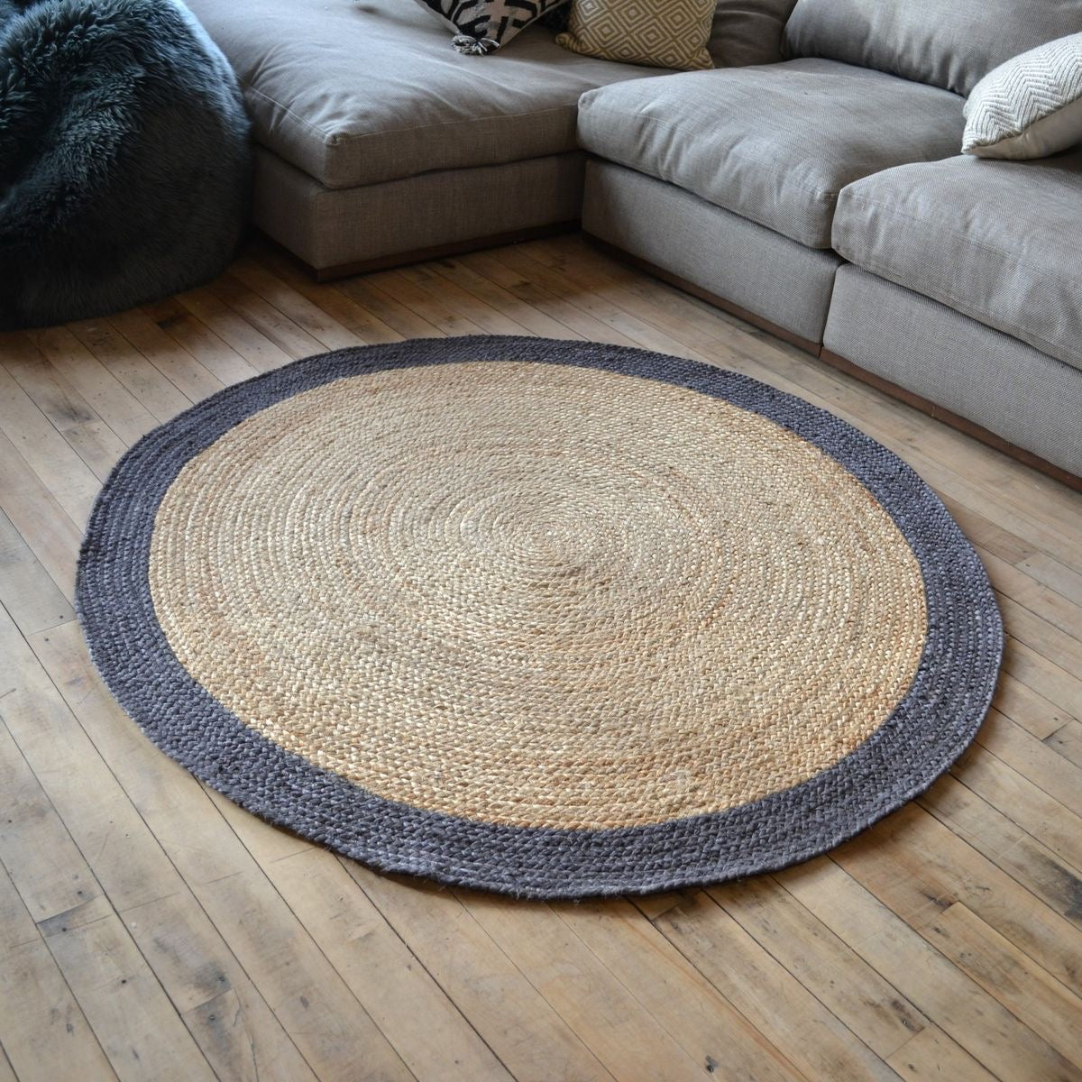 Round jute rug with Grey border( 3ft)